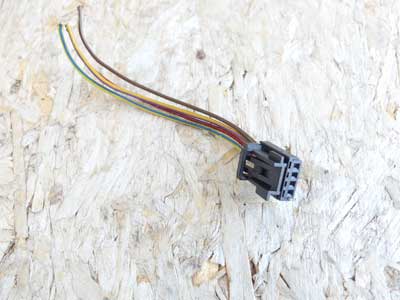 Mercedes Black 4 Pin 4 Wire Connector 0035458940